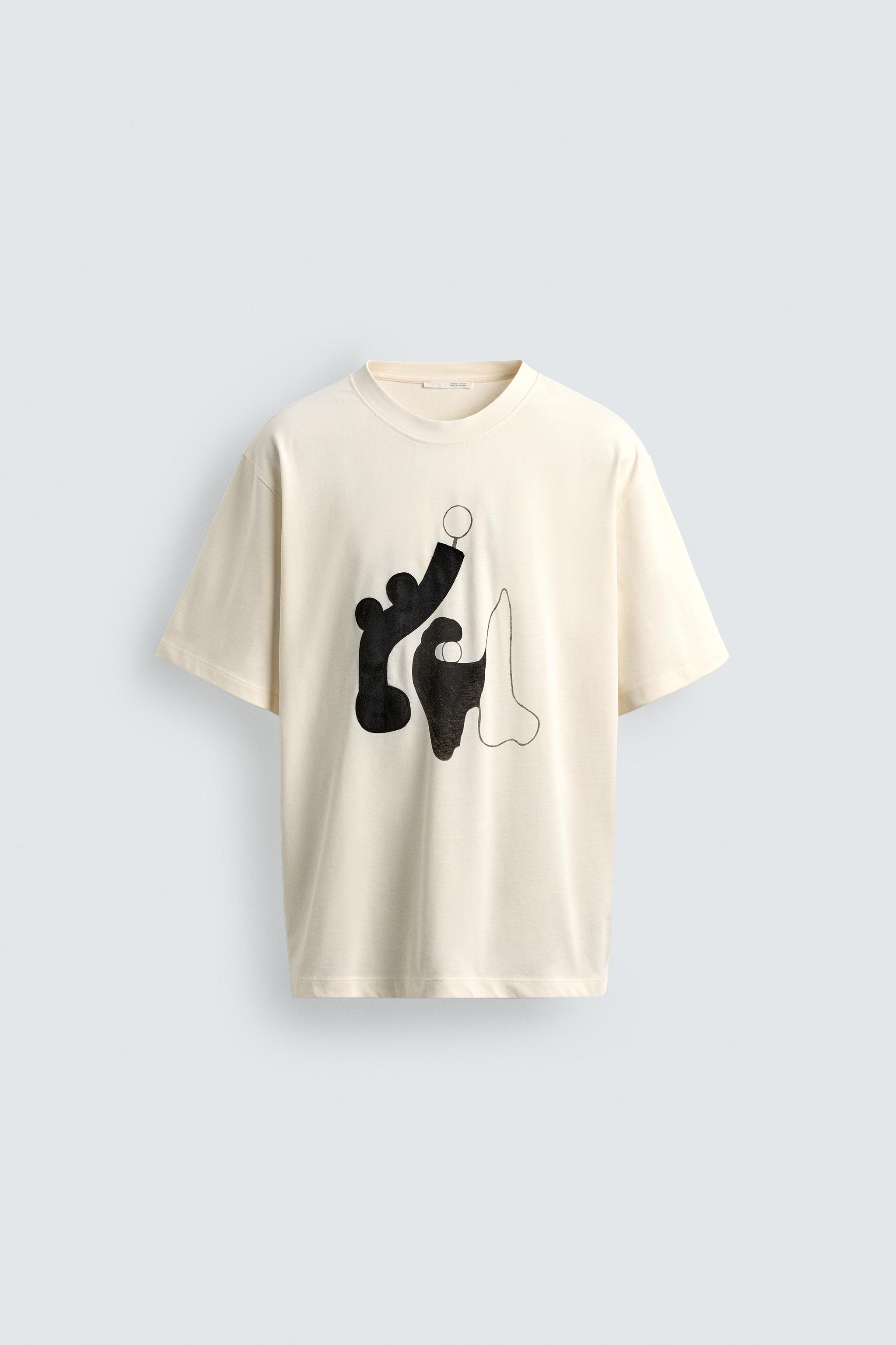 CONTRAST GRAPHIC T-SHIRT